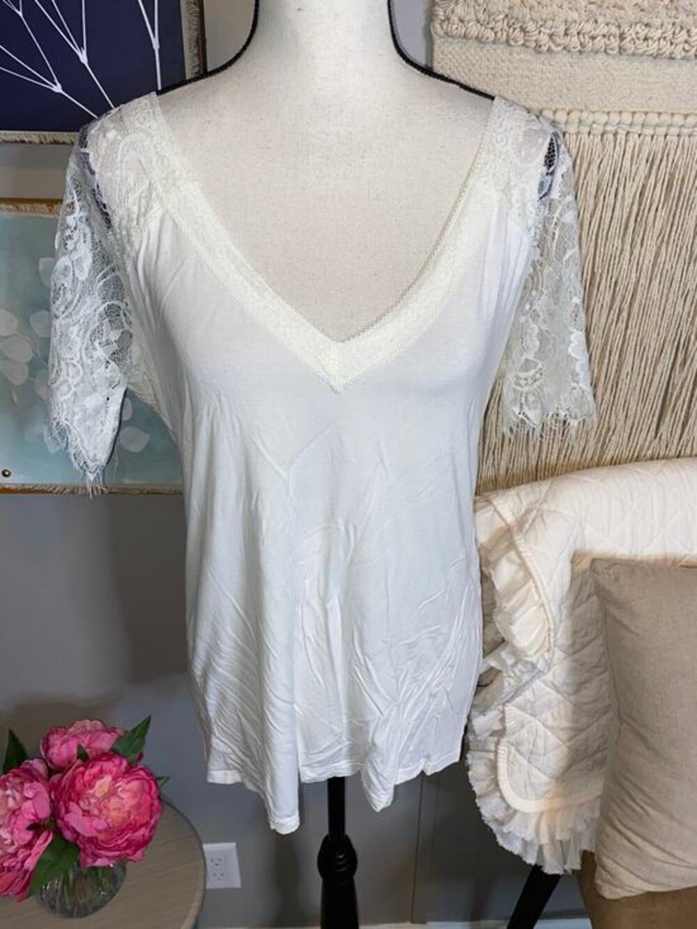 VICI White Lace Sleeve V-Neck Top Large Boho Romantic Sheer Lace Blouse